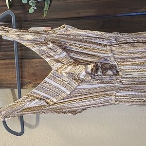 Women's one-piece jumper! Gold, pale pink and cream! New with tags!